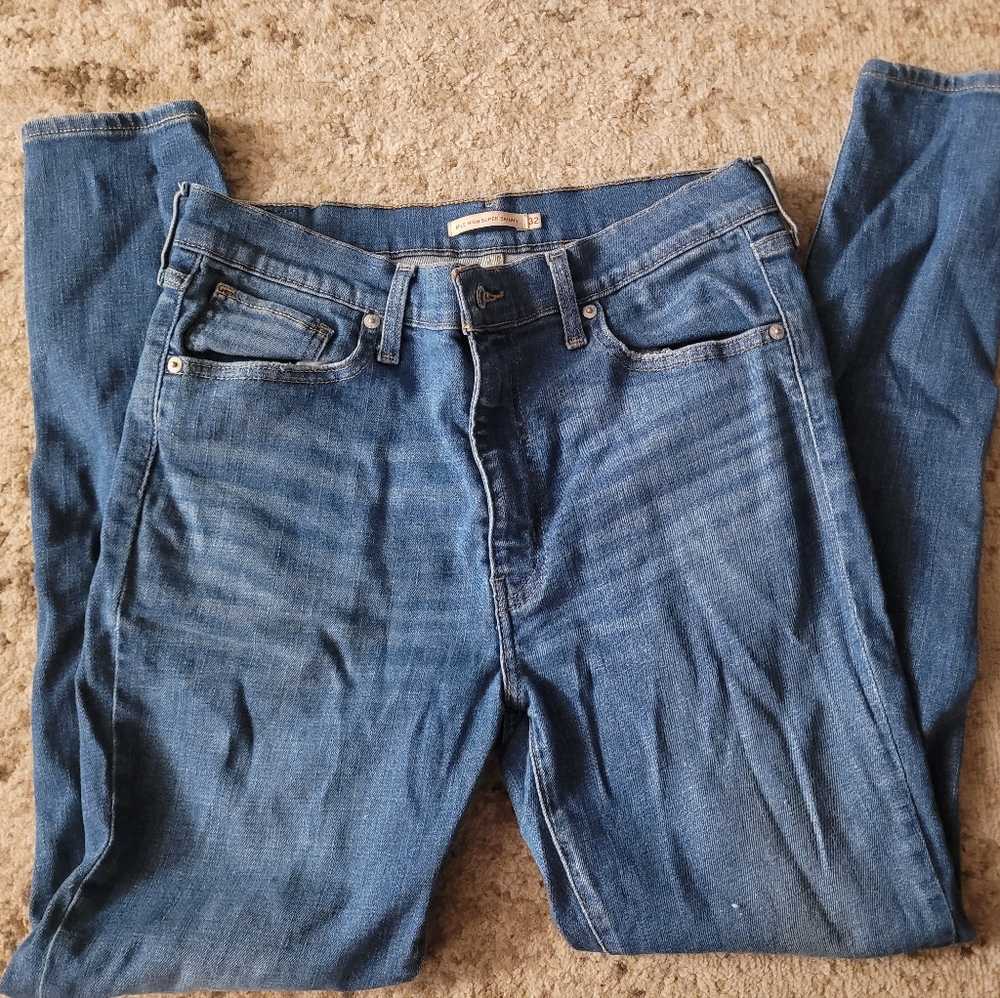 Levis jeans